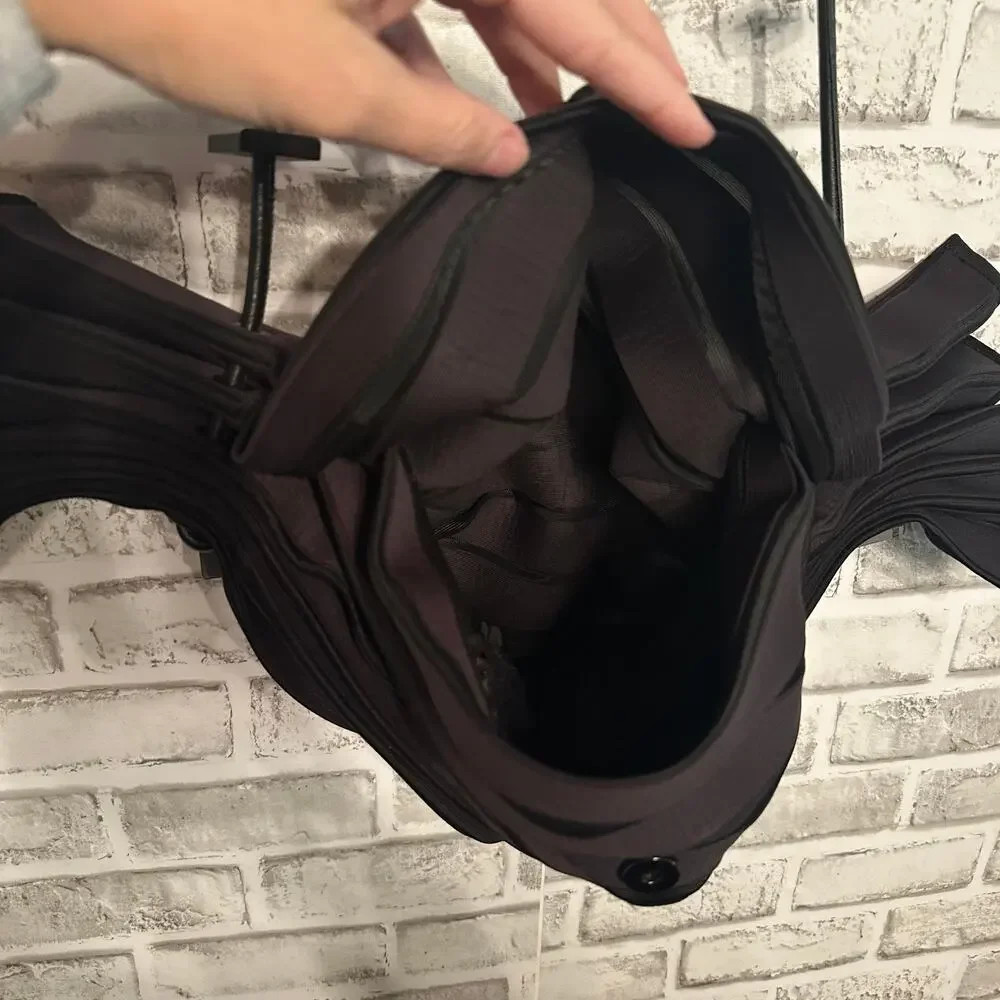 rare Issey Miyake Pleats Please Accordion Drawstring Bag Dark Brown/Black Purse